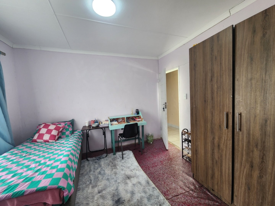 4 Bedroom Property for Sale in Levallia Western Cape